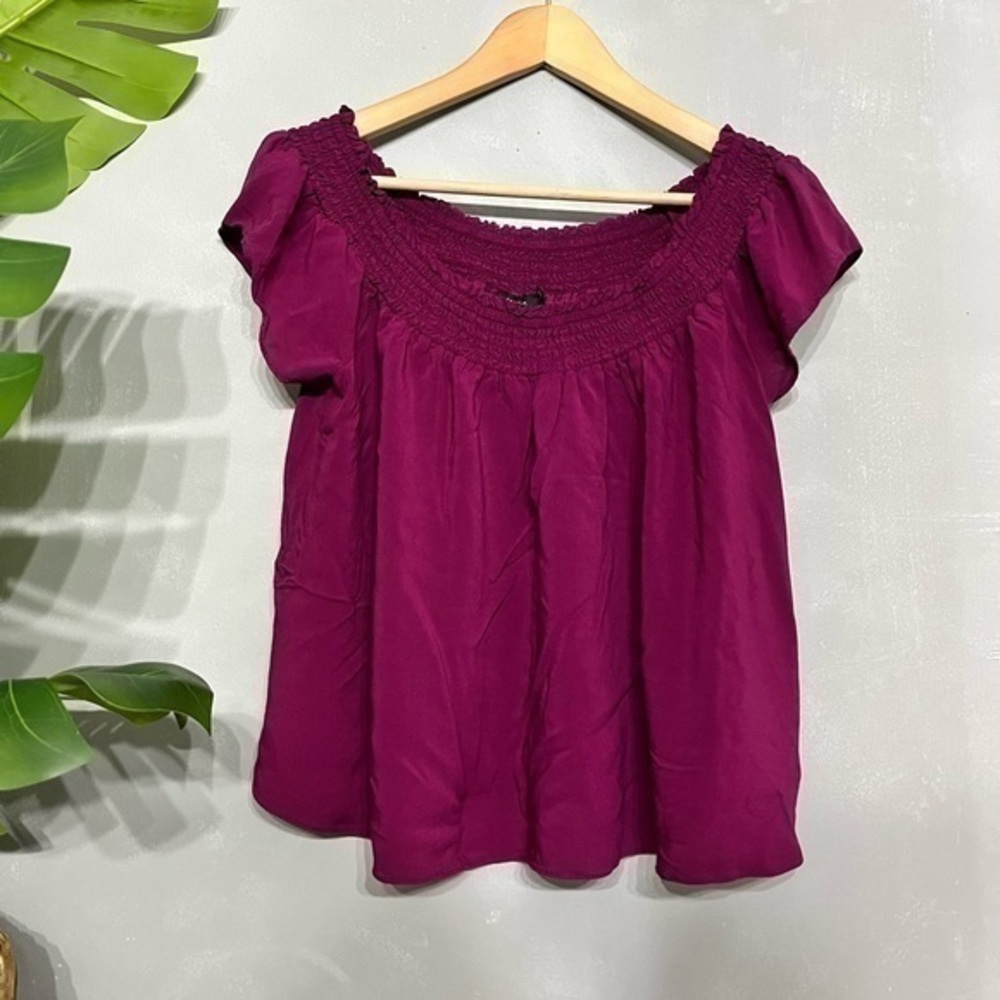 3/$30 _ ARITZIA | TALULA Off the Shoulder Blouse Top boho flowy magenta small